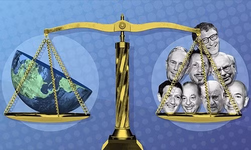 8 người có thu nhập bằng ½ tổng thu nhập cả thế giới. (Ảnh: CNN)