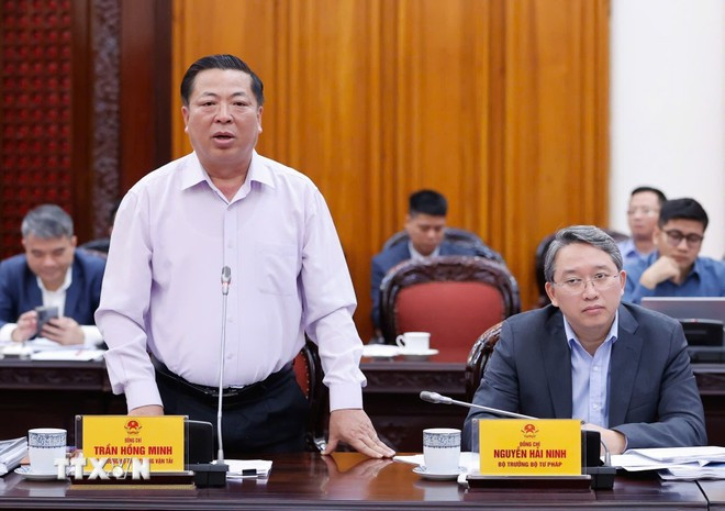 Bộ trưởng Bộ Giao thông Vận tải Trần Hồng Minh phát biểu.(Ảnh: Dương Giang/TTXVN) Bộ trưởng Bộ Giao thông Vận tải Trần Hồng Minh phát biểu.(Ảnh: Dương Giang/TTXVN)