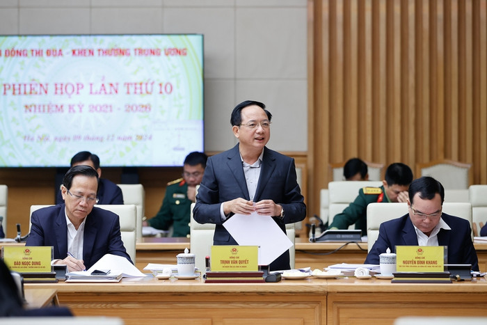 Chủ nhiệm Tổng cục Chính trị Quân đội nhân dân Việt Nam Trịnh Văn Quyết phát biểu tại Phiên họp. Ảnh: VGP/Nhật Bắc Chủ nhiệm Tổng cục Chính trị Quân đội nhân dân Việt Nam Trịnh Văn Quyết phát biểu tại Phiên họp. Ảnh: VGP/Nhật Bắc