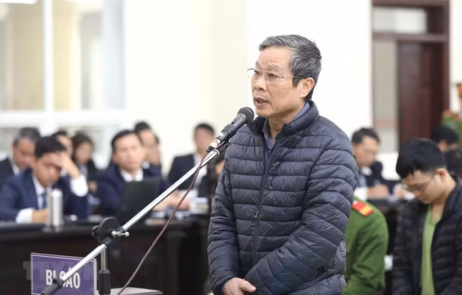 Miệng nhà quan có… lưỡi!