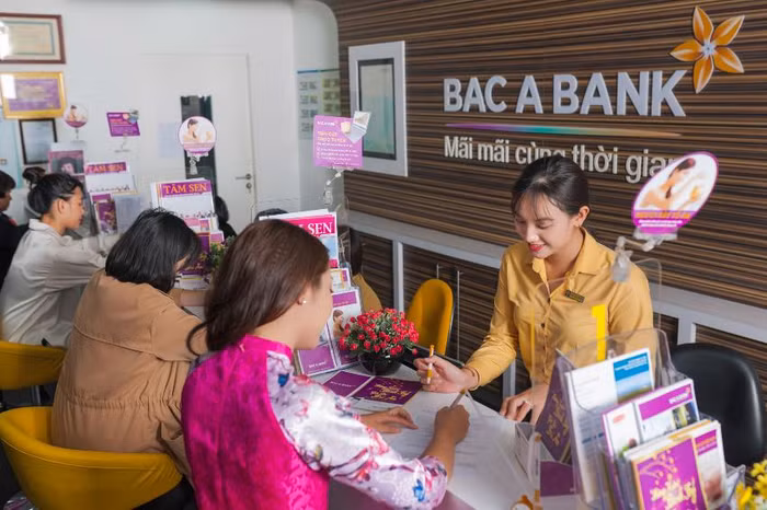 Tại Ngân hàng Bắc Á, bạn có thể lựa chọn hình thức gửi tiết kiệm Người xây tổ ấm, dành riêng cho phụ nữ với lãi suất cộng thêm ưu đãi lên tới 0,2%/năm