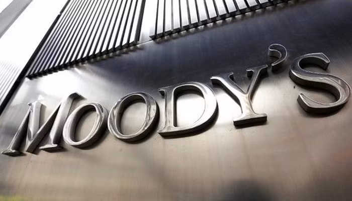 Ngày 18/12/2019, tổ chức xếp hạng tín nhiệm Moody’s Investors Service (Moody’s) hạ triển vọng tín nhiệm của Việt Nam xuống mức “Tiêu cực”.(Ảnh: VnEconomy.vn) Ngày 18/12/2019, tổ chức xếp hạng tín nhiệm Moody’s Investors Service (Moody’s) hạ triển vọng tín nhiệm của Việt Nam xuống mức “Tiêu cực”.(Ảnh: VnEconomy.vn)