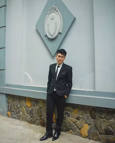 Thạc sĩ Yang của chuyên ngành Ngôn ngữ Trung Quốc