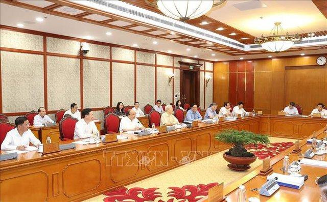 Tổng Bí thư Nguyễn Phú Trọng nhấn mạnh, các ý kiến phát biểu đều đánh giá cao sự chuẩn bị rất công phu, nghiêm túc, khoa học, cách làm đổi mới, sáng tạo có trách nhiệm cao với chất lượng tốt của các Ban Chỉ đạo, Tổ Biên tập xây dựng các Đề án - Ảnh: TTXVN Tổng Bí thư Nguyễn Phú Trọng nhấn mạnh, các ý kiến phát biểu đều đánh giá cao sự chuẩn bị rất công phu, nghiêm túc, khoa học, cách làm đổi mới, sáng tạo có trách nhiệm cao với chất lượng tốt của các Ban Chỉ đạo, Tổ Biên tập xây dựng các Đề án - Ảnh: TTXVN