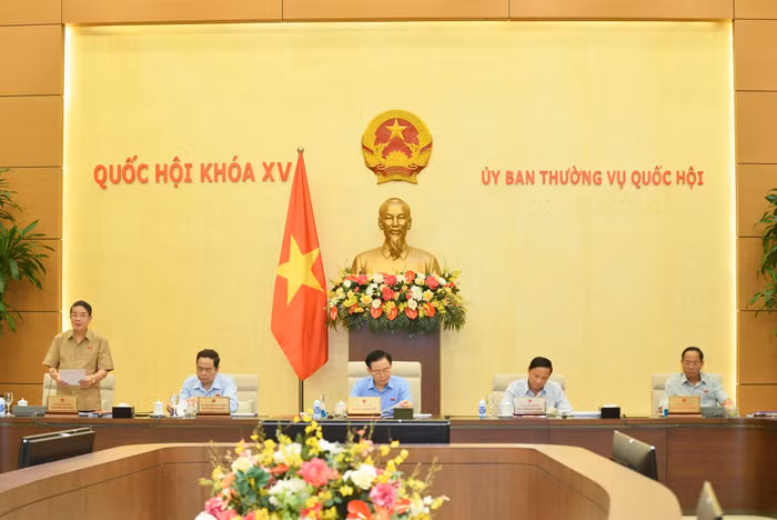 Ủy ban Thường vụ Quốc hội bế mạc phiên họp chuyên đề tháng 9/2022