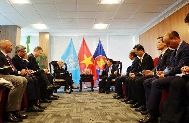 Phó Thủ tướng Thường trực Phạm Bình Minh tiếp Thứ trưởng Thứ nhất Bộ Ngoại giao Hoa Kỳ Wendy Sherman - Ảnh: VGP/Hải Minh Phó Thủ tướng Thường trực Phạm Bình Minh tiếp Thứ trưởng Thứ nhất Bộ Ngoại giao Hoa Kỳ Wendy Sherman - Ảnh: VGP/Hải Minh