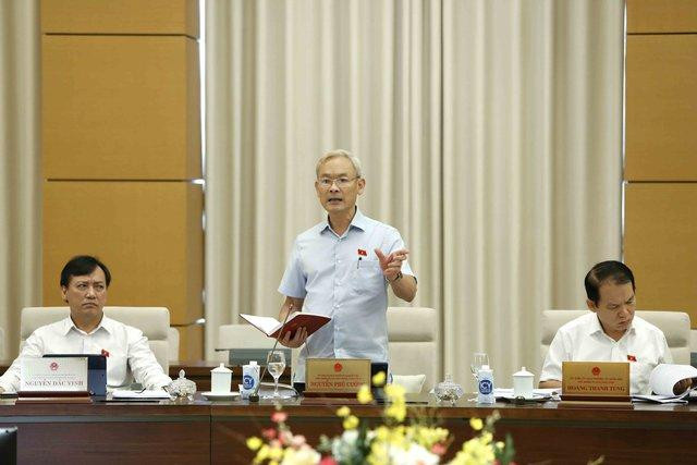 Chủ nhiệm Ủy ban Tài chính, Ngân sách Nguyễn Phú Cường: Công tác thực hành tiết kiệm, chống lãng phí đạt nhiều kết quả tích cực, góp phần thực hiện thắng lợi mục tiêu, chỉ tiêu phát triển kinh tế xã hội. Ảnh: VGP/Lê Sơn Chủ nhiệm Ủy ban Tài chính, Ngân sách Nguyễn Phú Cường: Công tác thực hành tiết kiệm, chống lãng phí đạt nhiều kết quả tích cực, góp phần thực hiện thắng lợi mục tiêu, chỉ tiêu phát triển kinh tế xã hội. Ảnh: VGP/Lê Sơn