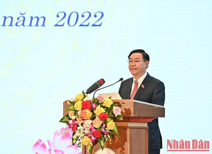 Chủ tịch Quốc hội Vương Đình Huệ phát biểu tại Lễ kỷ niệm. Chủ tịch Quốc hội Vương Đình Huệ phát biểu tại Lễ kỷ niệm.