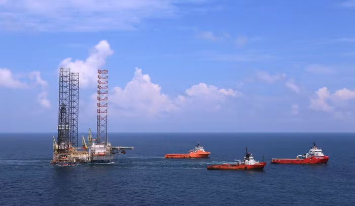 Hoạt động Dầu khí trên biển ngoài vấn đề kinh tế, còn gắn với an ninh, quốc phòng