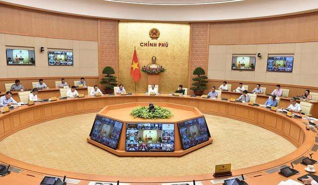 Cuộc họp được kết nối trực tuyến đến cấp xã của 28 tỉnh, thành phố ven biển - Ảnh: VGP/Đức Tuân Cuộc họp được kết nối trực tuyến đến cấp xã của 28 tỉnh, thành phố ven biển - Ảnh: VGP/Đức Tuân