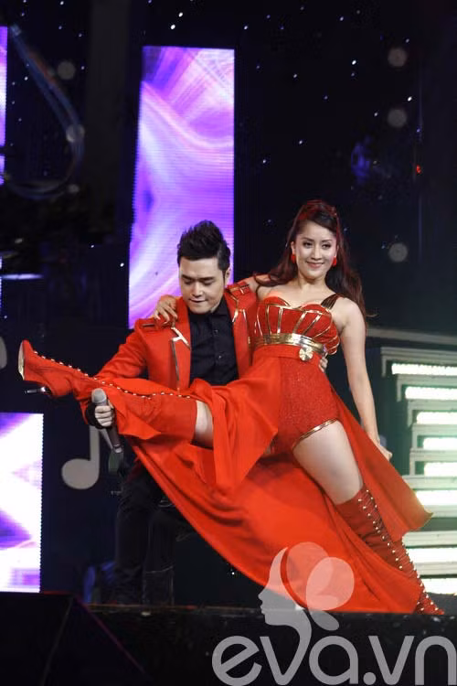 Đôi khi sự sexy này nhận phải nhiều chỉ trích từ phía khán giả