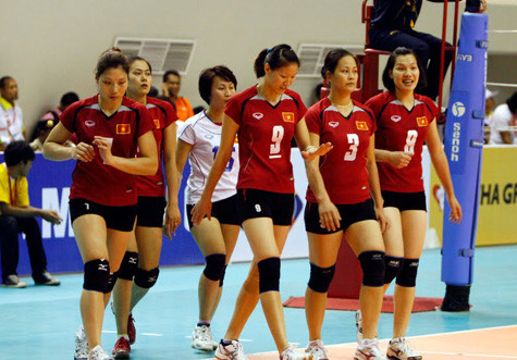 Bóng chuyền nữ Việt Nam chỉ giành HCB. Ảnh: Bóng đá +