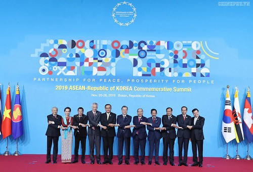 Các nhà lãnh đạo ASEAN-Hàn Quốc. Ảnh: VGP/Quang Hiếu Các nhà lãnh đạo ASEAN-Hàn Quốc. Ảnh: VGP/Quang Hiếu