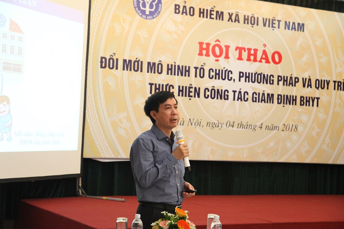 Bảo hiểm y tế được xác định là xương sống của công tác chăm sóc sức khỏe toàn dân nói chung và chương trình điều trị HIV/AIDS nói riêng. Bảo hiểm y tế được xác định là xương sống của công tác chăm sóc sức khỏe toàn dân nói chung và chương trình điều trị HIV/AIDS nói riêng.