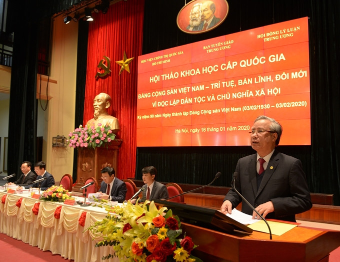 Thường trực Ban Bí thư Trần Quốc Vượng phát biểu khai mạc Hội thảo