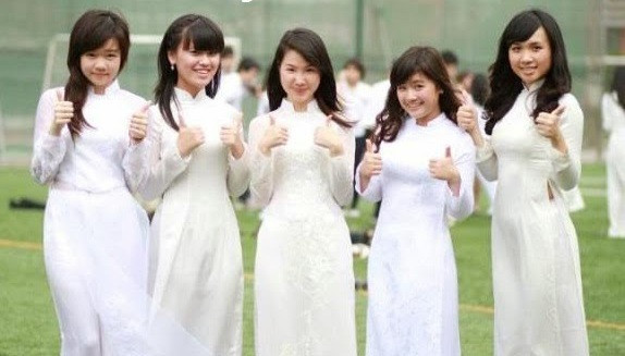 Sinh viên thực tập rất cần sự hướng dẫn tận tình từ các giáo viên. (Ảnh minh hoạ: Giaoducthoidai.vn) Sinh viên thực tập rất cần sự hướng dẫn tận tình từ các giáo viên. (Ảnh minh hoạ: Giaoducthoidai.vn)