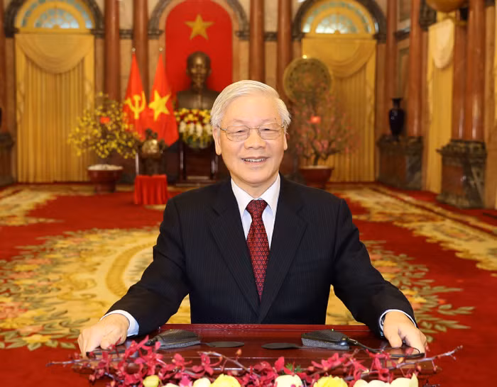 Tổng Bí thư, Chủ tịch nước Nguyễn Phú Trọng đọc Thư chúc Tết cổ truyền Canh Tý 2020, ảnh: TTXVN. Tổng Bí thư, Chủ tịch nước Nguyễn Phú Trọng đọc Thư chúc Tết cổ truyền Canh Tý 2020, ảnh: TTXVN.