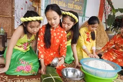Tết, sao thầy cô lại ra bài tập cho học trò của mình? ảnh 2