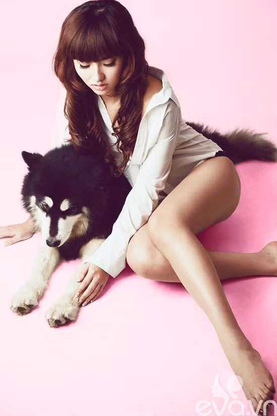 Hồng Quế để lại những dòng tâm sự tình cảm khá mùi mẫn và đầy trải nghiệm trên trang cá nhân của mình: "1 người xấu rồi cũng đến lúc trở thành tốt - 1 người nghèo rồi cũng có lúc trở nên giàu có - 1 dân chơi rồi cũng có lúc yêu thật lòng?". (Theo Khám Phá)