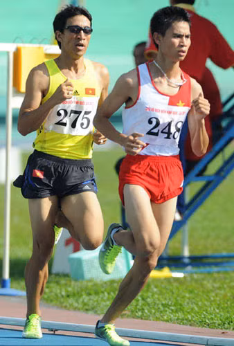 Đình Cương và Văn Thái đã phối hợp rất tốt. Ảnh: Bóng đá +