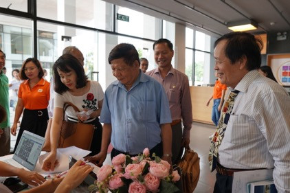 Đại diện các trường Đại học, Cao đẳng ngoài công lập tham gia buổi họp Kiện toàn Câu lạc bộ các trường Đại học, Cao đẳng ngoài công lập và Toạ đàm phương hướng hoạt động của Câu lạc bộ. Đại diện các trường Đại học, Cao đẳng ngoài công lập tham gia buổi họp Kiện toàn Câu lạc bộ các trường Đại học, Cao đẳng ngoài công lập và Toạ đàm phương hướng hoạt động của Câu lạc bộ.