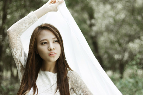 Sau khi ra mắt MV “Nguyện ước quay về”, Đàm Thu Trang vẫn tiếp tục dành thời gian để luyện tập thanh nhạc và vũ đạo để chuẩn bị cho việc phát hành album Vol2 sẽ được ra mắt sau Tết Nguyên Đán.