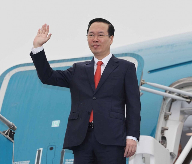 Chủ tịch nước Võ Văn Thưởng lên đường dự Lễ đăng quang của Nhà vua Anh Charles III Chủ tịch nước Võ Văn Thưởng lên đường dự Lễ đăng quang của Nhà vua Anh Charles III