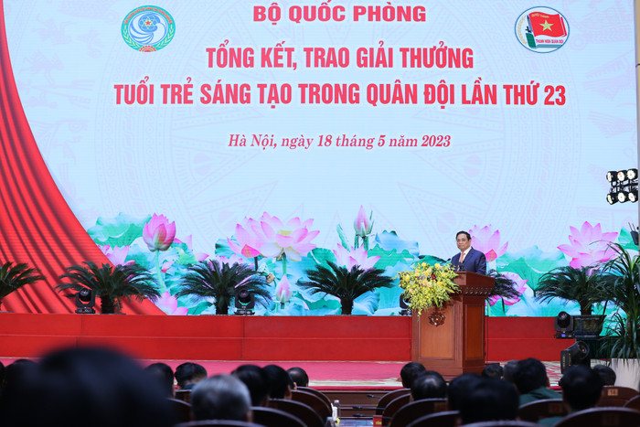 Thủ tướng Phạm Minh Chính: Phải phát triển cả khoa học công nghệ và khoa học xã hội nhân văn, khoa học quân sự và bảo vệ nền tảng tư tưởng của Đảng, đặt dưới sự lãnh đạo toàn diện, trực tiếp của Đảng - Ảnh VGP/Nhật Bắc Thủ tướng Phạm Minh Chính: Phải phát triển cả khoa học công nghệ và khoa học xã hội nhân văn, khoa học quân sự và bảo vệ nền tảng tư tưởng của Đảng, đặt dưới sự lãnh đạo toàn diện, trực tiếp của Đảng - Ảnh VGP/Nhật Bắc