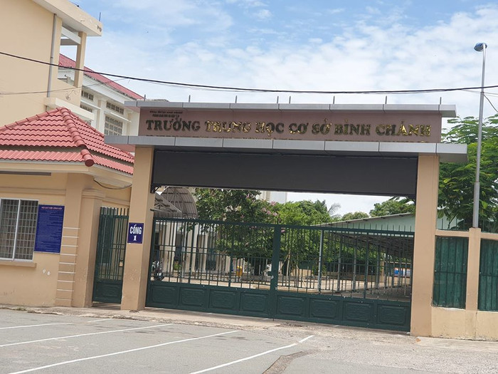Trường trung học cơ sở Bình Chánh, huyện Bình Chánh, Thành phố Hồ Chí Minh (ảnh: P.L) Trường trung học cơ sở Bình Chánh, huyện Bình Chánh, Thành phố Hồ Chí Minh (ảnh: P.L)