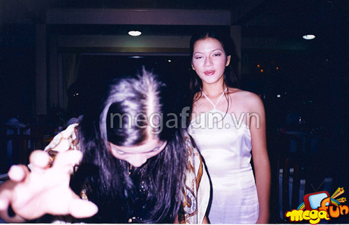 Trong bức tâm thư, Lý Nhã Kỳ mong muốn dư luận đừng “cay nghiệt” để cô toàn tâm tập trung cho lịch trình dày đặc sắp tới. Ngày 22/4 Lý Nhã Kỳ sẽ bay từ Philippines về Việt Nam để tổ chức triển lãm kim cương. Sau đó ngày 27/4 cô sẽ bay ra Hà Nội tham dự lễ đón nhận Vịnh Hạ Long là di sản thiên nhiên thế giới tổ chức tại sân Mỹ Đình. Ngày 30/4 cô tiếp tục đến với Hạ Long để tham dự Lễ hội Carnaval...