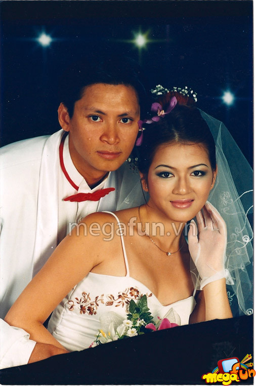 Hiện người đẹp đang ở Hồng Kông, và ngày 12/4 đã chính thức có thư gửi báo chí trả lời về vấn đề scandal này.