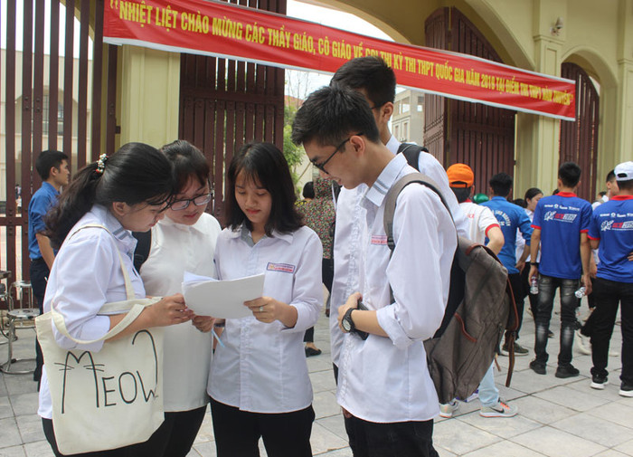 Lãnh đạo Sở Giáo dục và Đào tạo tỉnh Bắc Ninh nhận định, kỳ thi Quốc gia năm 2019 tại Bắc Ninh diễn ra an toàn, nghiêm túc, đúng quy chế. Ảnh: Báo Bắc Ninh.