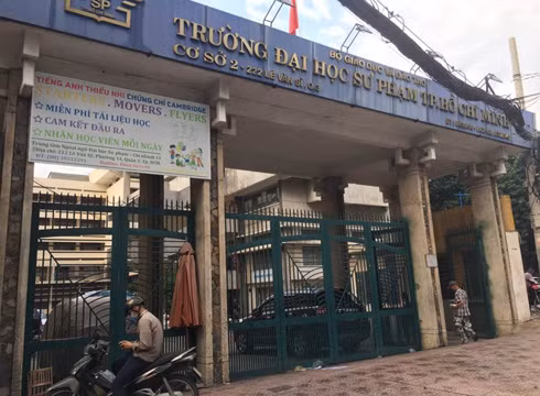 Trường Đại học Sư phạm Thành phố Hồ Chí Minh, nơi ông T. đang làm lãnh đạo khoa (ảnh: P.L) Trường Đại học Sư phạm Thành phố Hồ Chí Minh, nơi ông T. đang làm lãnh đạo khoa (ảnh: P.L)
