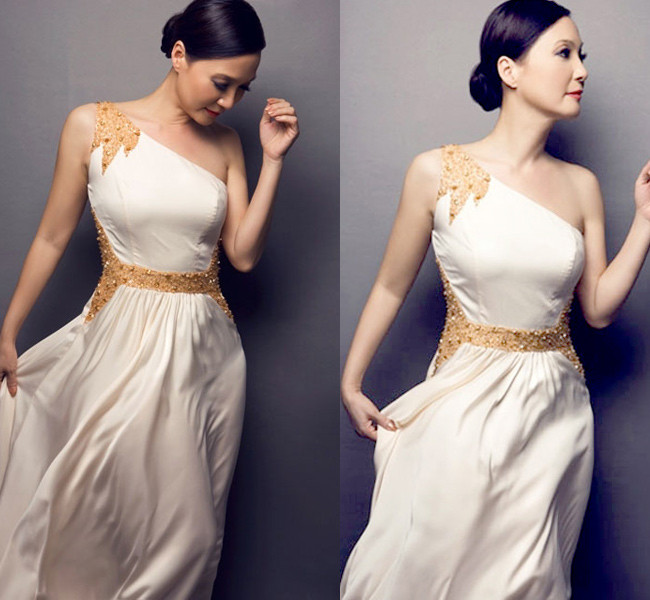 Cô được nhớ đến như là người đẹp mang đậm nét đẹp đài các, thanh tao của người con gái Hà Thành Cô được nhớ đến như là người đẹp mang đậm nét đẹp đài các, thanh tao của người con gái Hà Thành