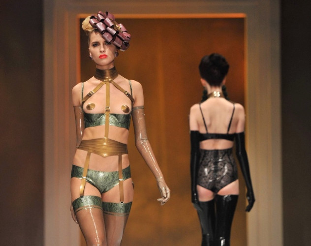 Một số mẫu thiết kế nóng bỏng của Asuko Kudo