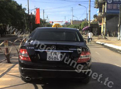 Hình ảnh chiếc Mercedes dùng làm Taxi. Hình ảnh chiếc Mercedes dùng làm Taxi.