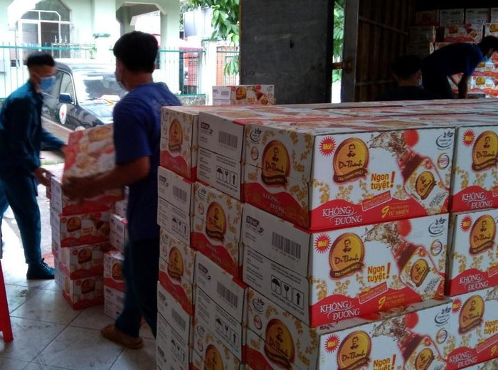 Tân Hiệp Phát trao tặng 36.000 sản phẩm đến các khu vực cách ly tỉnh Bình Dương ảnh 1 Tân Hiệp Phát trao tặng 36.000 sản phẩm đến các khu vực cách ly tỉnh Bình Dương ảnh 1