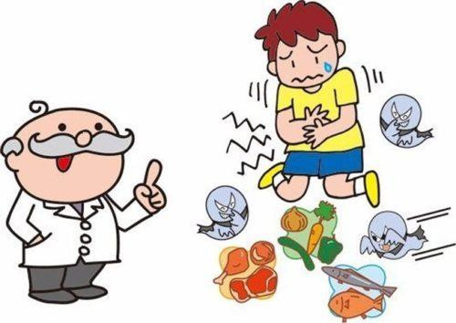 Cần lưu ý đến chế độ ăn của trẻ để tránh bị ngộ độc thực phẩm. (Ảnh minh hoạ: Benh.vn)