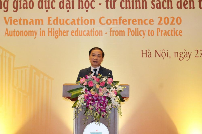 Đại biểu Phạm Tất Thắng Đại biểu Phạm Tất Thắng