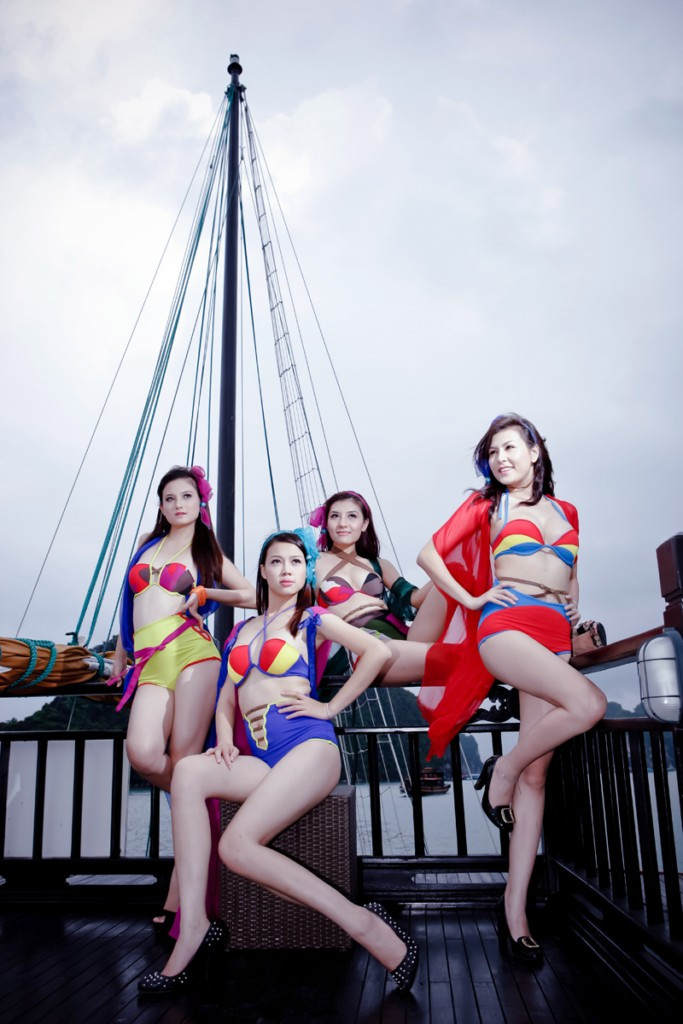 Trương Tùng Lan (thứ 2 từ trái sang): "Ngoại hình không quan trọng bằng việc làm sao để tỏa sáng giữa hơn 70 người đẹp". (Ảnh: Cường Net)