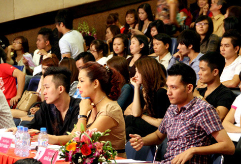 3 vị giám khảo vòng chung kết Miss Teen khu vực phía bắc. 3 vị giám khảo vòng chung kết Miss Teen khu vực phía bắc.