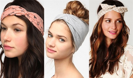 Từ lâu những chiếc băng đô to bản, đính đá hay thắt nơ luôn trở thành một phụ kiện tô điểm thêm cho mái tóc của bạn. Với những bạn gái có mái tóc dày thì kiểu băng đồ bản rộng và được thiết kế dày, lồi là phù hợp. Còn n Từ lâu những chiếc băng đô to bản, đính đá hay thắt nơ luôn trở thành một phụ kiện tô điểm thêm cho mái tóc của bạn. Với những bạn gái có mái tóc dày thì kiểu băng đồ bản rộng và được thiết kế dày, lồi là phù hợp. Còn n