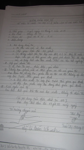 Biên bản họp tổ Sử của trường Gò Vấp về sự việc phụ huynh nêu (ảnh: T.Q) Biên bản họp tổ Sử của trường Gò Vấp về sự việc phụ huynh nêu (ảnh: T.Q)