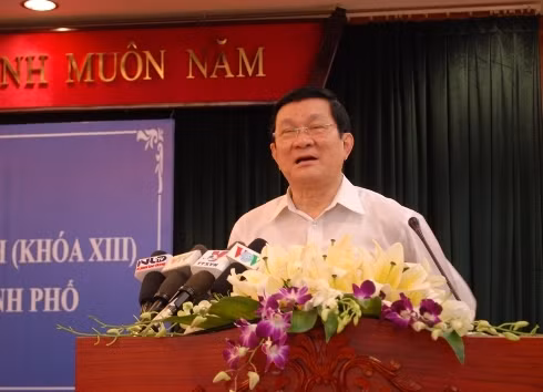 Chủ tịch nước Trương Tấn Sang phát biểu với các cử tri Q.3, TP.HCM (ảnh: T.Q)