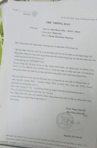 Quyết định nâng lương của anh Tiến vào tháng 2/2013 (ảnh: T.Q) Quyết định nâng lương của anh Tiến vào tháng 2/2013 (ảnh: T.Q)