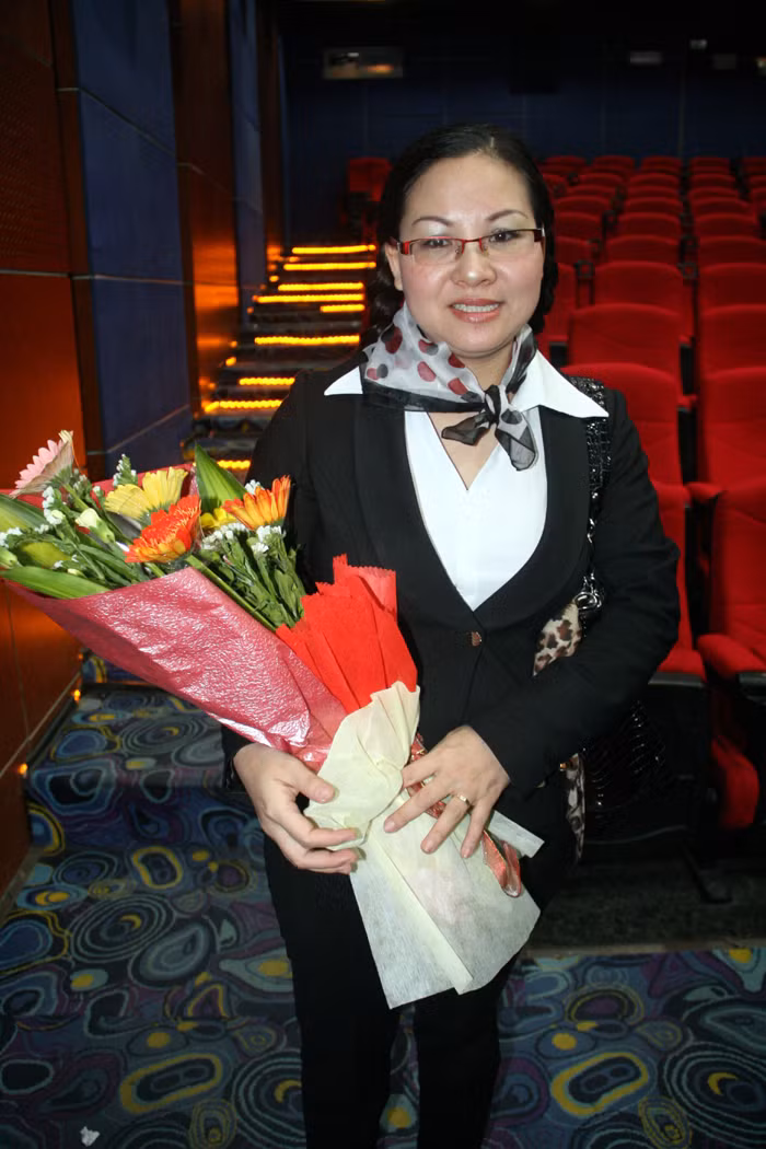 Trước khi kết hôn, 2 người từng là bạn học cùng nhau nhiều năm liền và chơi với nhau rất thân.