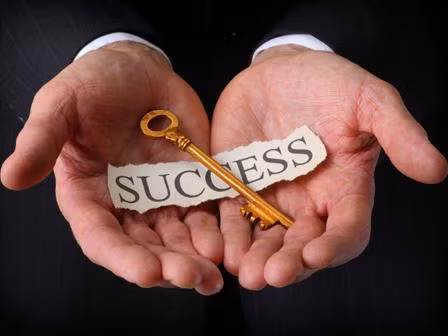 Giáo dục là chìa khóa dẫn tới thành công. (Ảnh minh họa trên Giaoduc.net.vn)