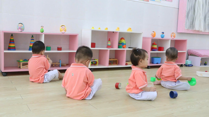 Trẻ trong độ tuổi từ 6 đến 18 tháng tuổi được chăm sóc tại Trường Măng non 1, Quận 10 (ảnh minh họa: V.D) gdvn_MyChauchamsoctrec.jpg