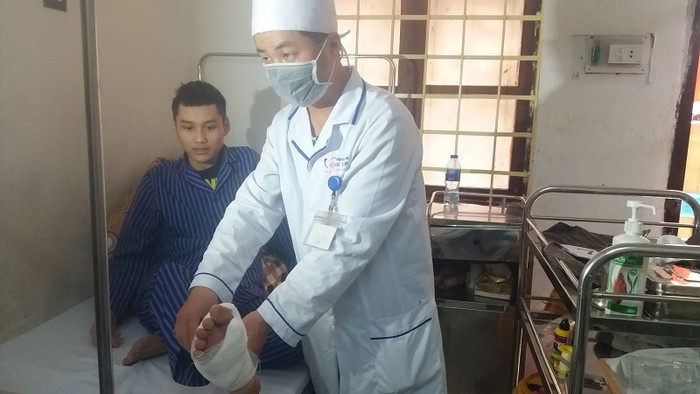 Bệnh nhân Lưu Quang Huy phải chi trả số tiền viện phí hơn 20 triệu đồng do không tham gia Bảo hiểm Y tế. Bệnh nhân Lưu Quang Huy phải chi trả số tiền viện phí hơn 20 triệu đồng do không tham gia Bảo hiểm Y tế.