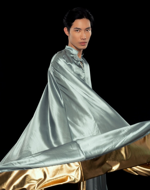 Nhà thiết kế thời trang Tom Trandt Nhà thiết kế thời trang Tom Trandt